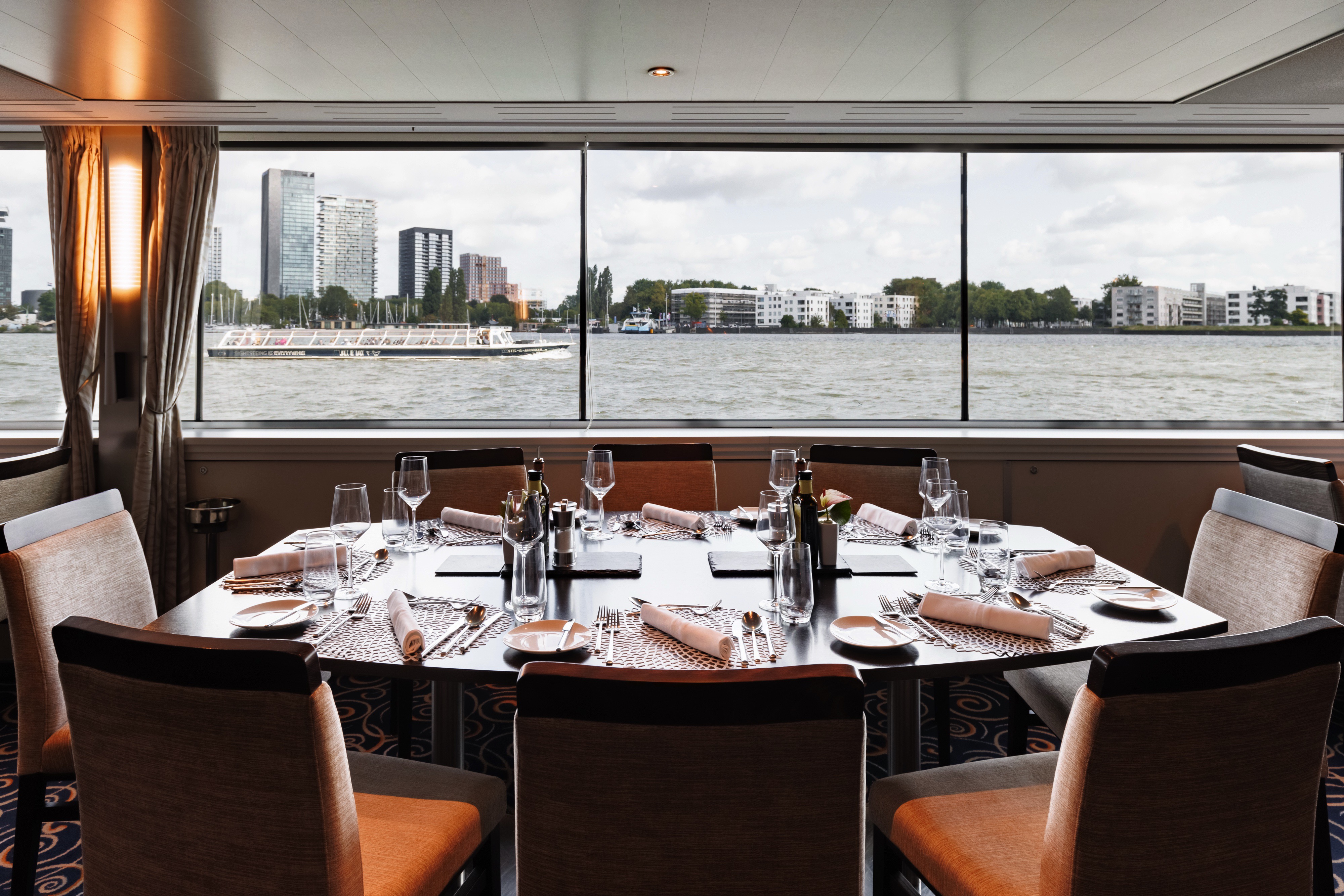 Avalon Panorama - Panorama Dining Room